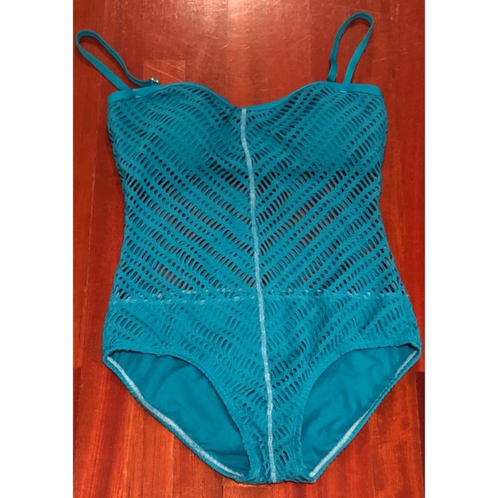 Jentzen Coastal Zone One Piece Swimsuit with Removable Shaping Cups in Size XL.
